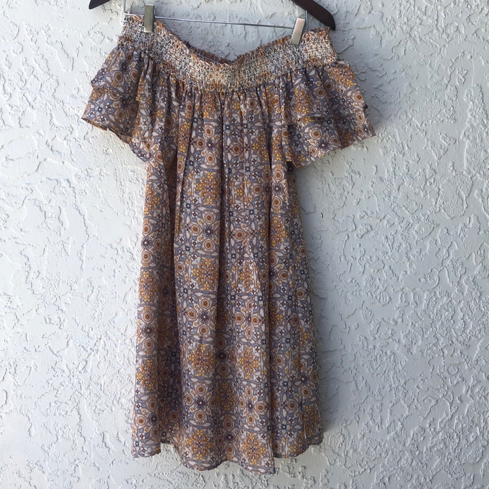 Off the shoulder sun dress